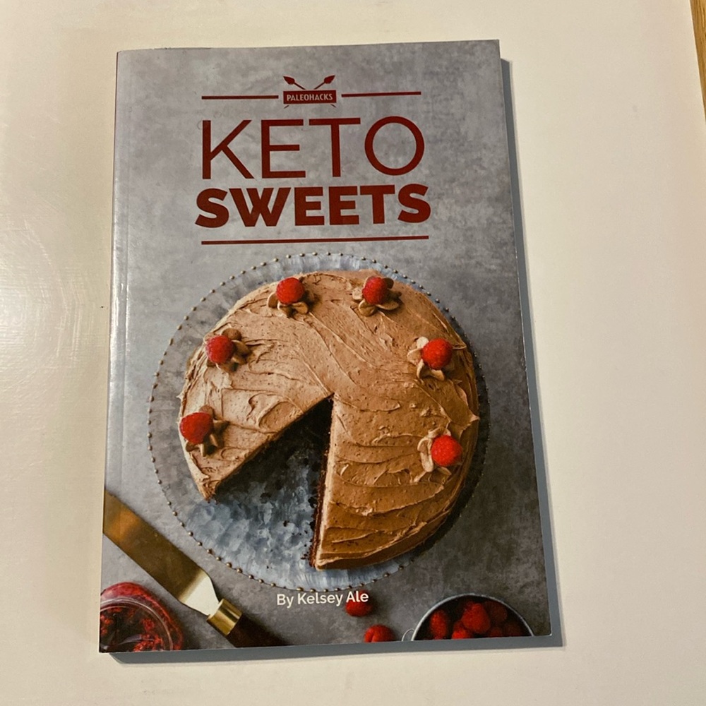 KETO SWEETS By Kelsey Ale